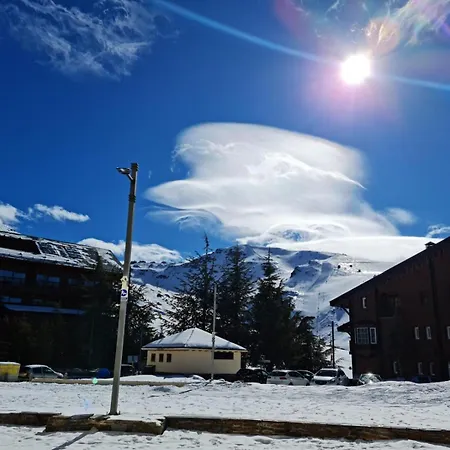 Duplex Nieve Y Paz Plaza Maribel Acceso A Pistas Y Parking シエラネバダ